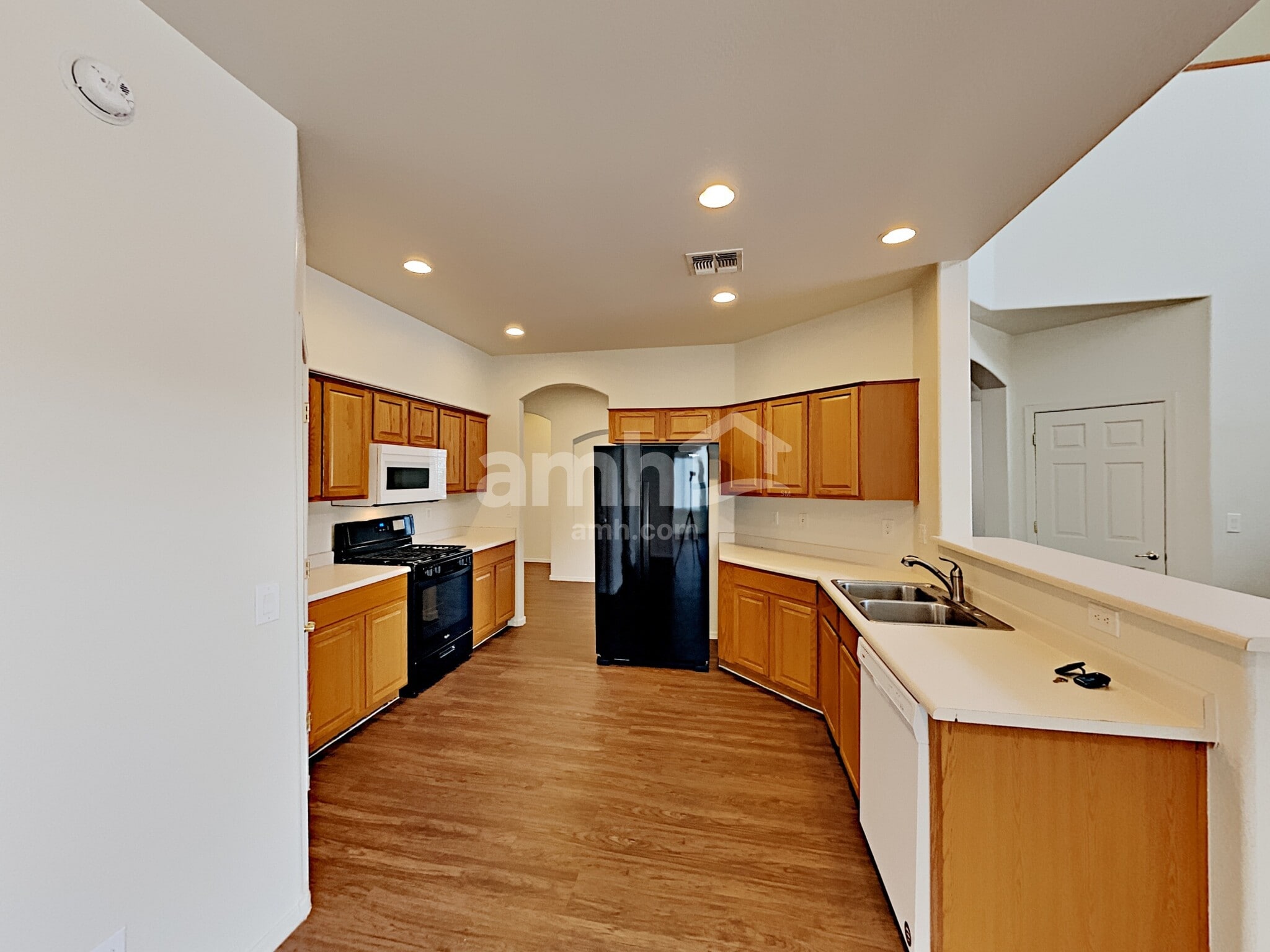 Building Photo - 2120 S Archer