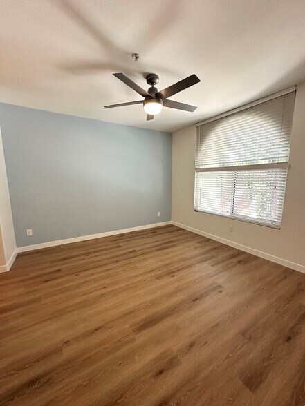 Primary Bedroom - 750 E Northern Ave