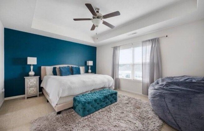 Building Photo - Luxury Living That's Worth the Wait!! COMING IN OCTOBER