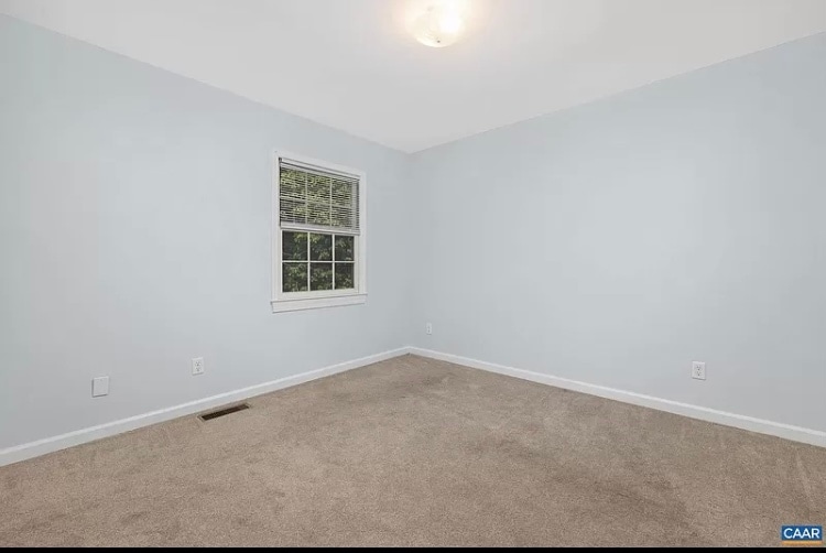 Building Photo - 1190 Pine Haven Ct