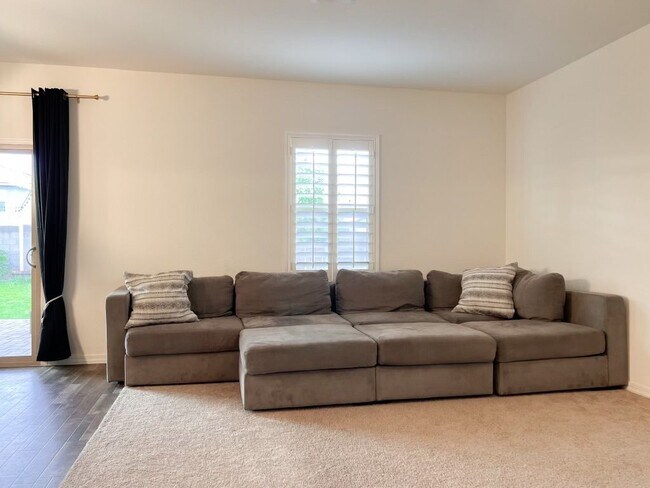 Building Photo - 4590 W Foldwing Dr