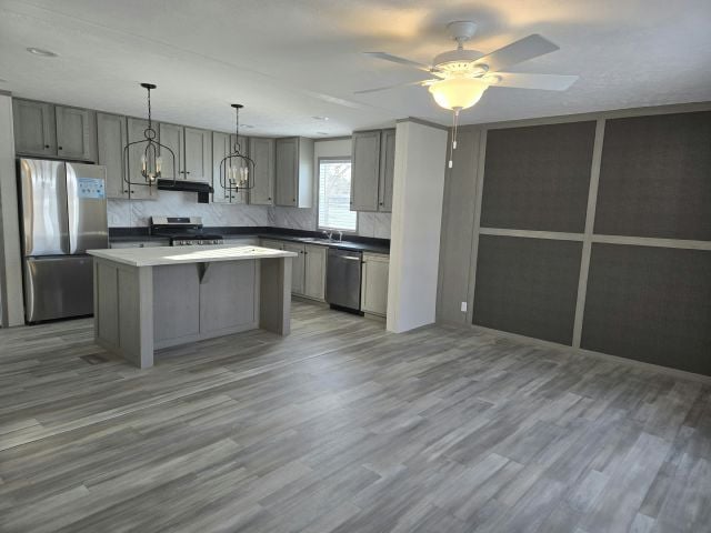 Building Photo - 137 Skyline Dr