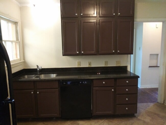 Building Photo - 6109 Greenmere Pl