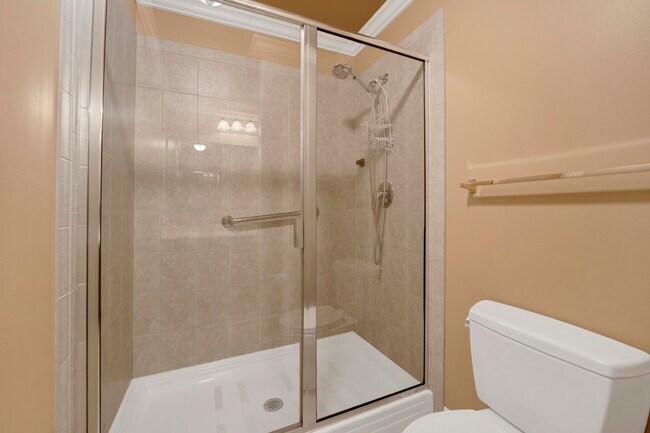 Building Photo - 1400 S Michigan Ave