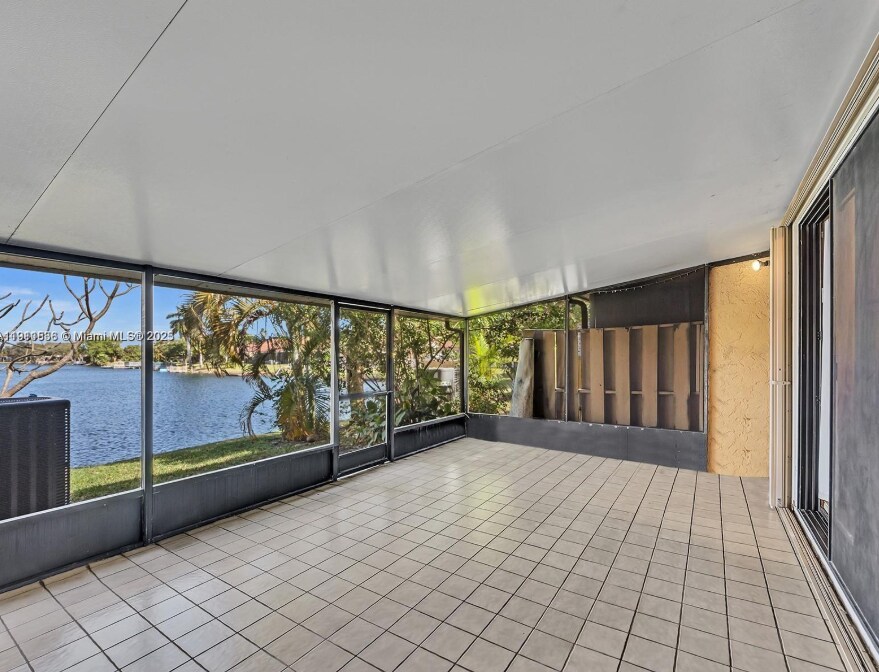 Building Photo - 2701 SW 58th Mnr