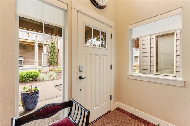 Building Photo - 14215 SW Burlwood Ln