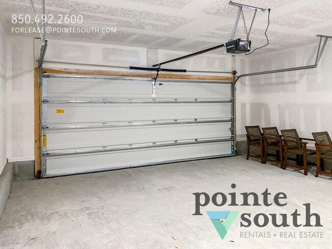 Building Photo - 5967 Smarty Jones Wy