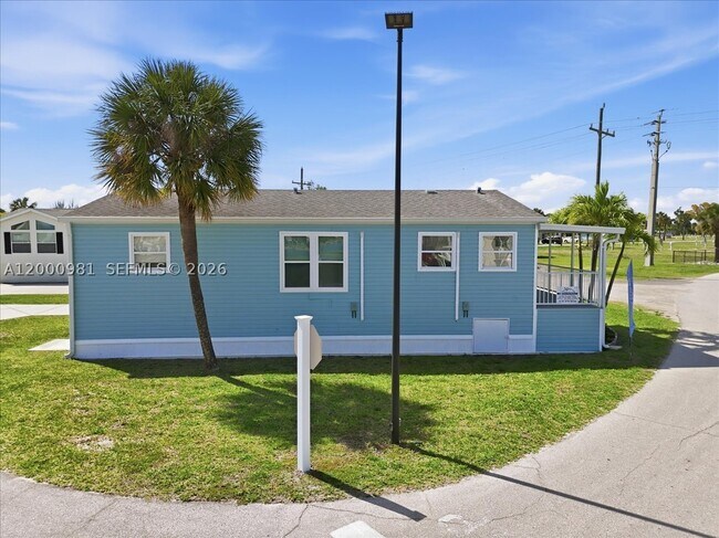 Building Photo - 730 Chippewa Trail
