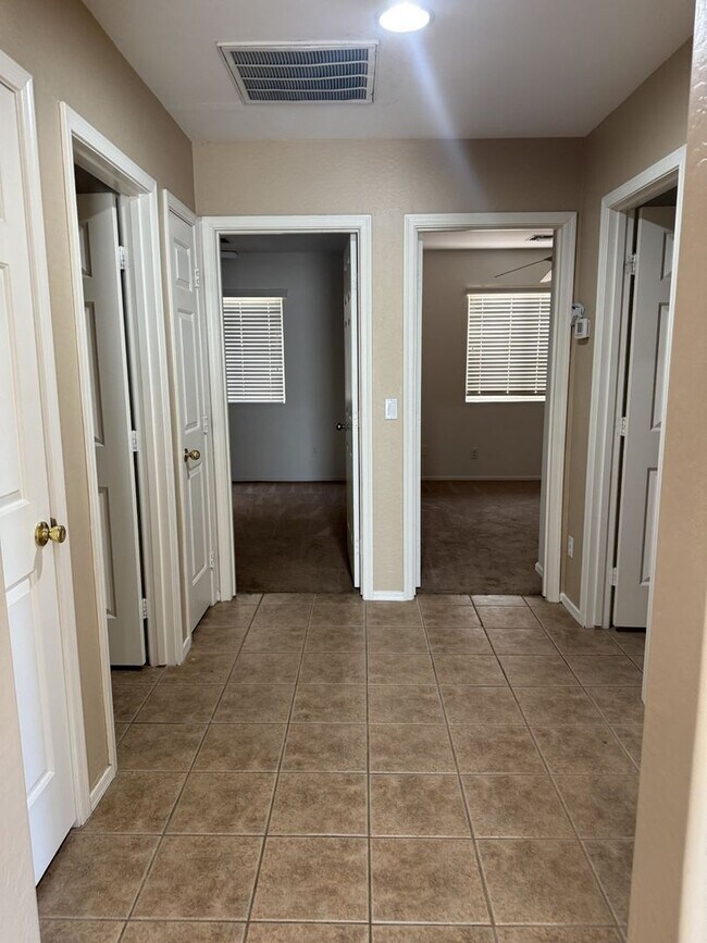Building Photo - The Villages of Queen Creek rental home!