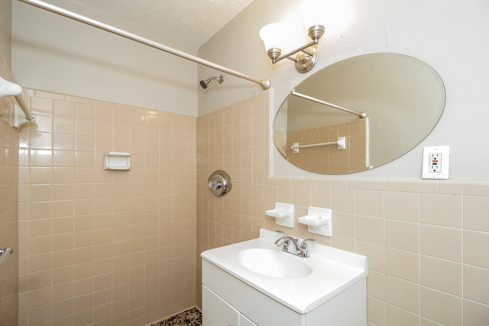 Building Photo - 2071 Old Alabama Rd SW