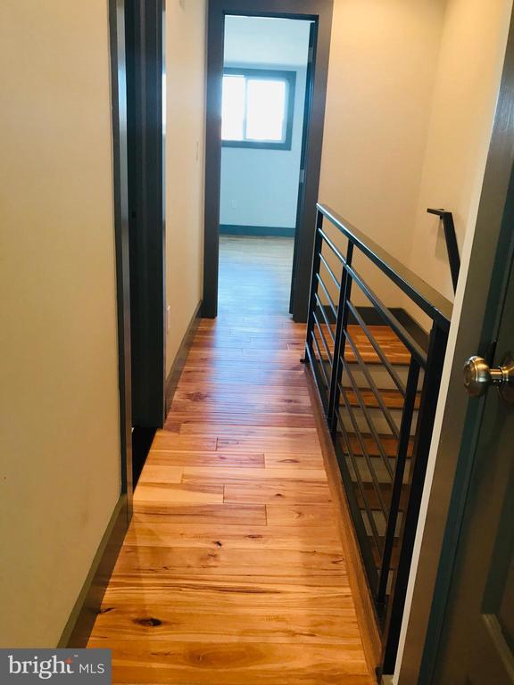 Building Photo - 1829 N Ringgold St