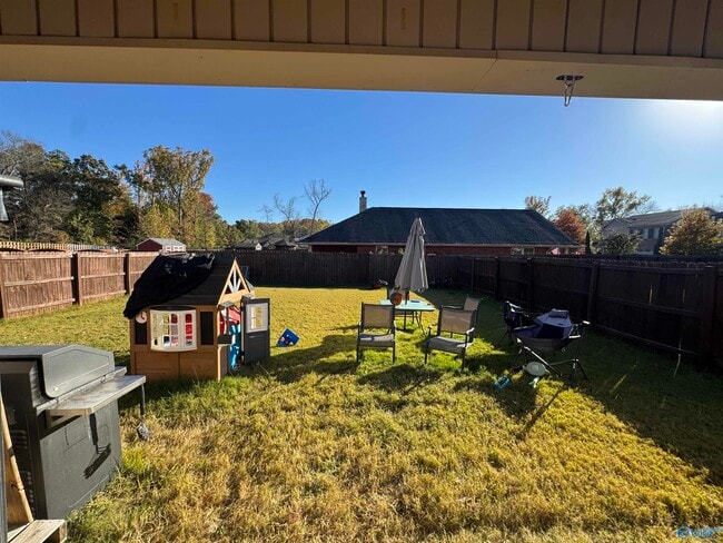 Building Photo - 709 Oak Cove Ln NW