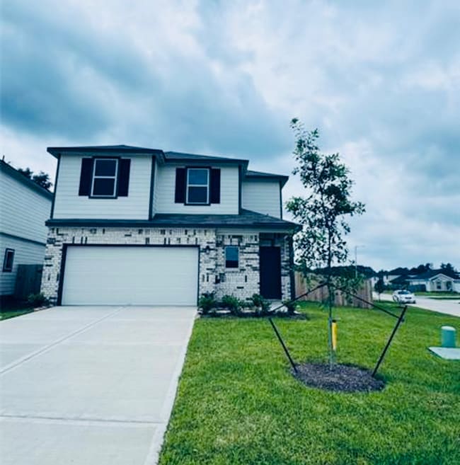 Building Photo - 9617 Last Maples Trl