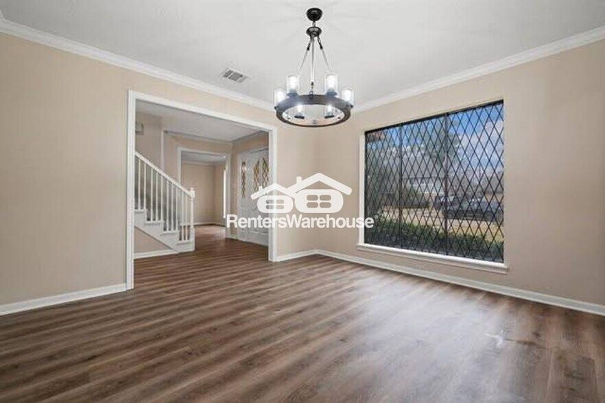 Building Photo - 16627 Aldenham Pl