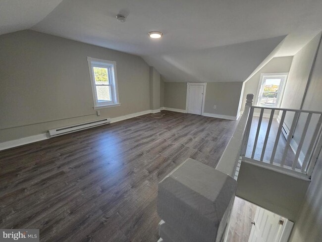 Building Photo - 549 Brunswick Ave