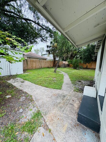 Backyard - 1256 Bridier St