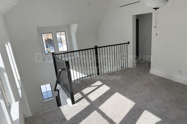 Building Photo - 1517 Kinglet Pl