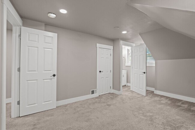 Building Photo - The One Spanish Fork Rental You Don't Want to Miss"