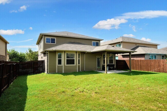 Building Photo - Beautiful Rental in Converse! Realtor Comm...