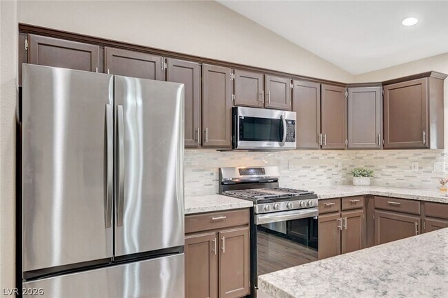 Building Photo - 904 Swift Bear St