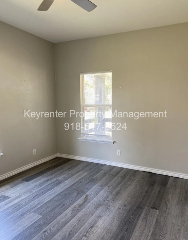 Building Photo - 2 Bed | 2 Bath | Claremore
