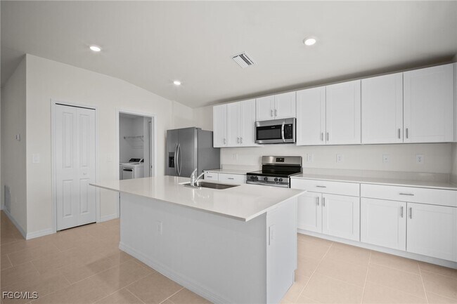 Building Photo - 17633 Paradiso Wy
