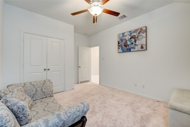 Building Photo - 13026 Sheildaig St