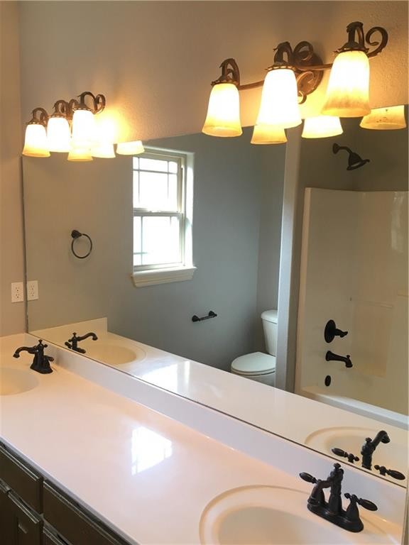 Building Photo - 4506 W Flagstick Dr