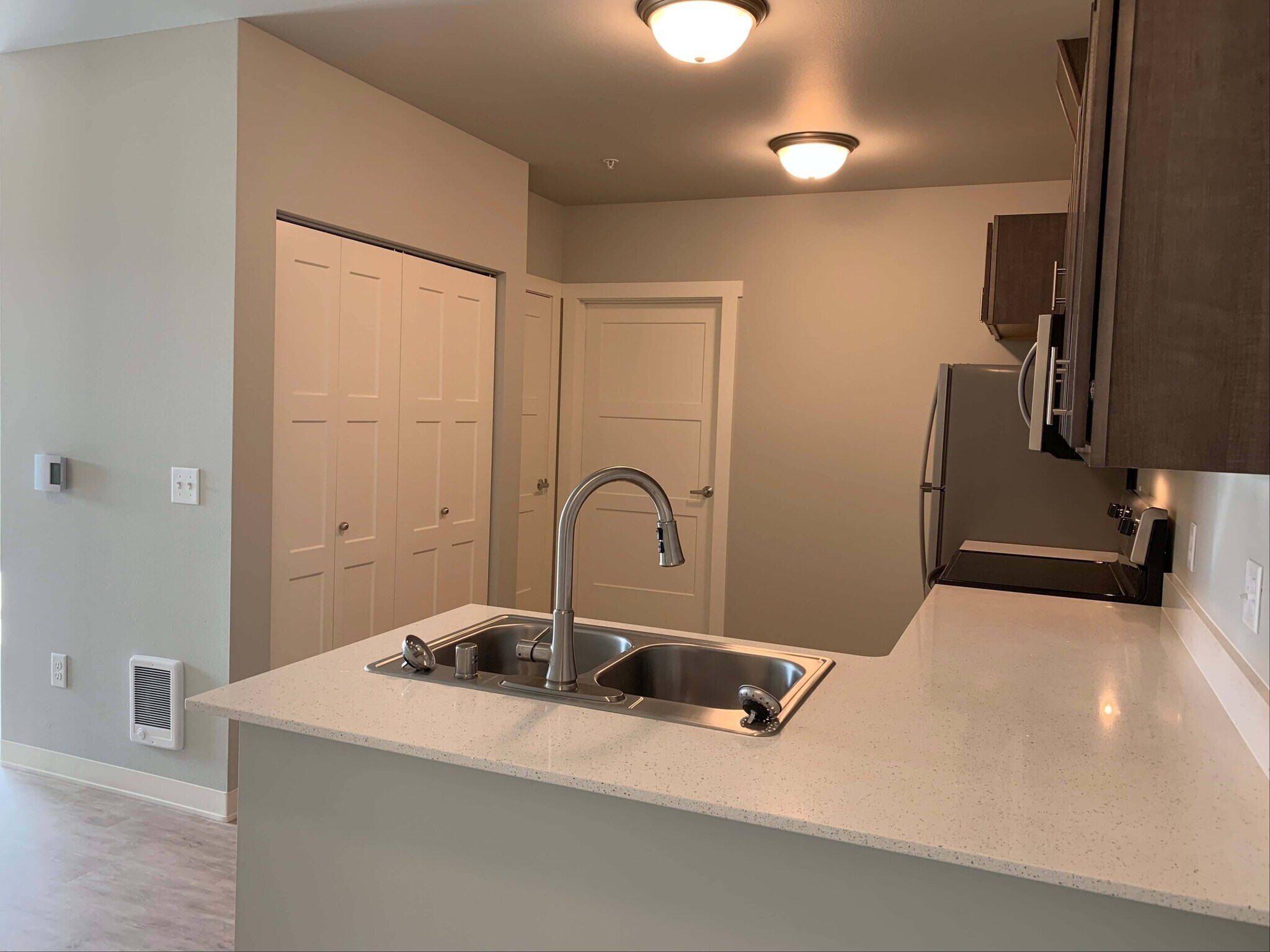 Mahogany Manor 1300 Mahogany Ave Bellingham WA 98226 Apartment Finder