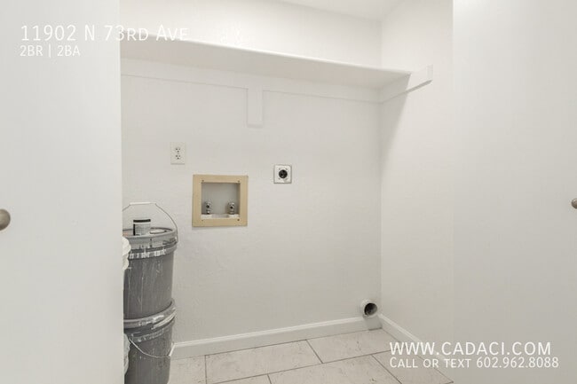 Building Photo - 11902 N 73rd Ave
