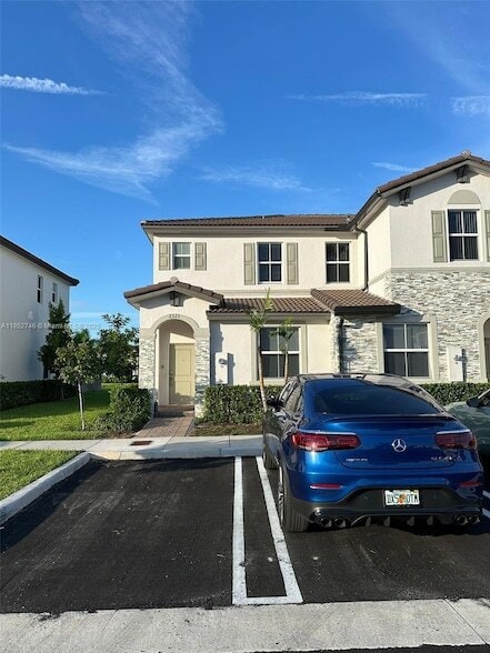 Building Photo - 2323 NW 122nd Ter