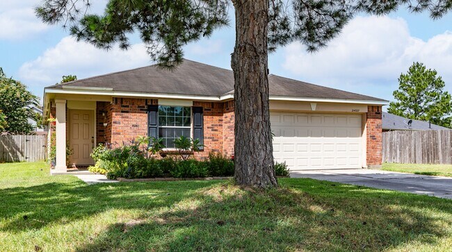 Building Photo - 24027 Kingbriar Dr