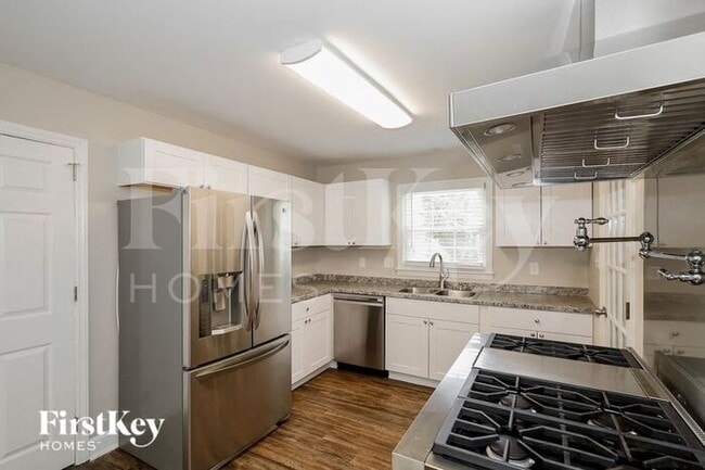 Building Photo - 1617 Calumet Pl