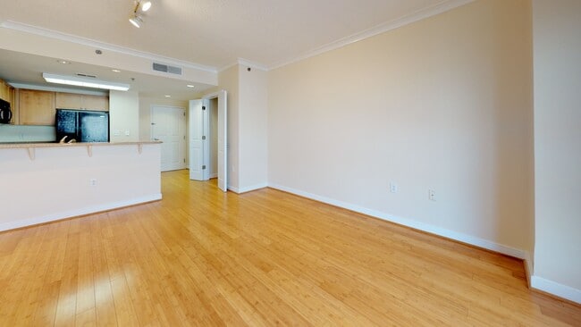 Building Photo - Monumental Views! Stunning Chinatown/Penn ...