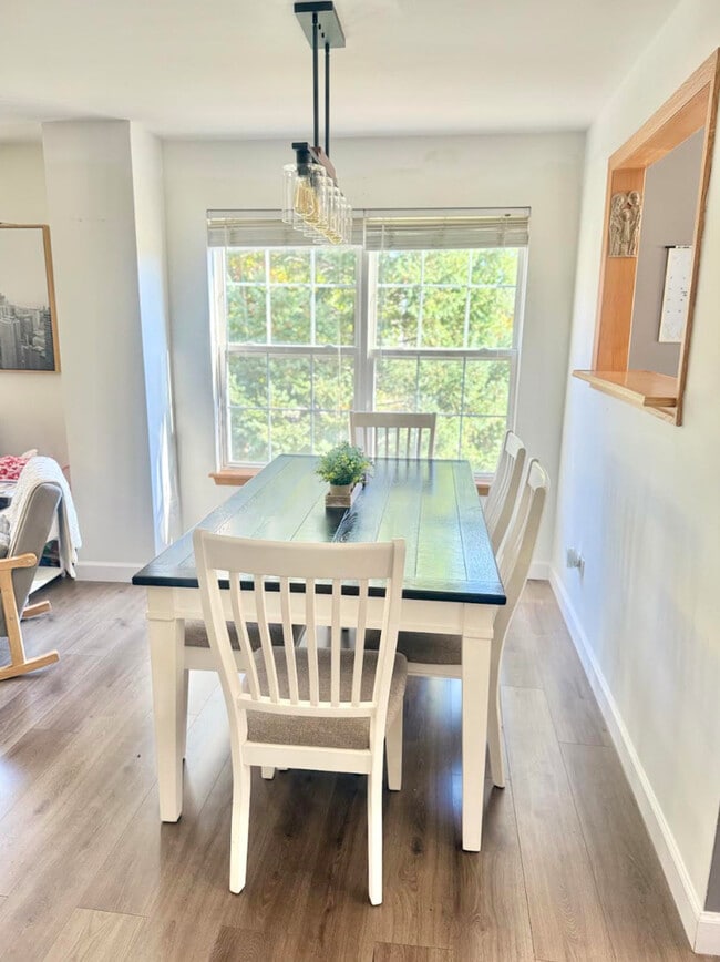 Building Photo - 34394 N Goldenrod Ct