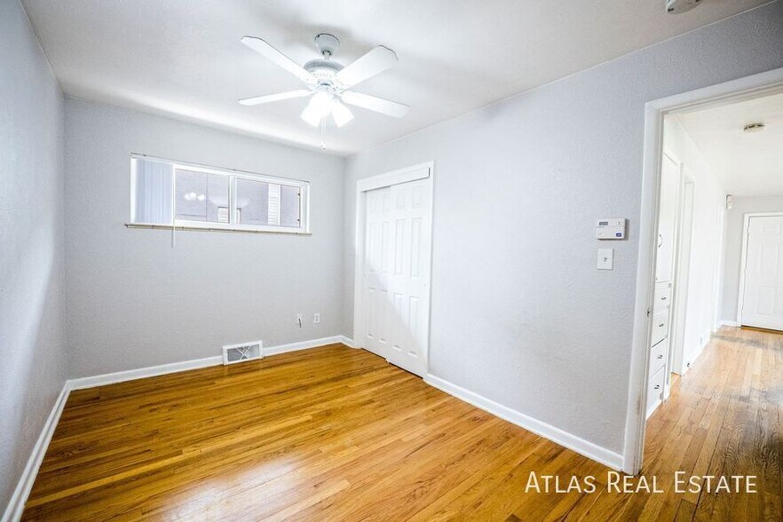 Building Photo - 4 S Jackson St