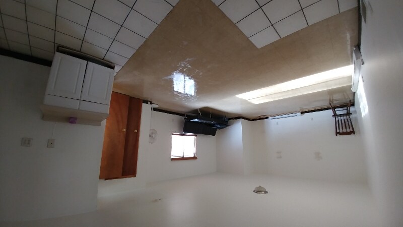 Building Photo - 43 Wawayanda Ave