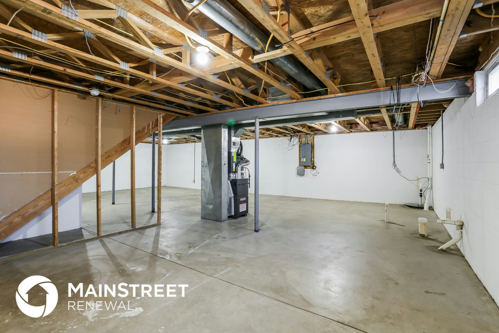 Building Photo - 2025 Santuomo Ave