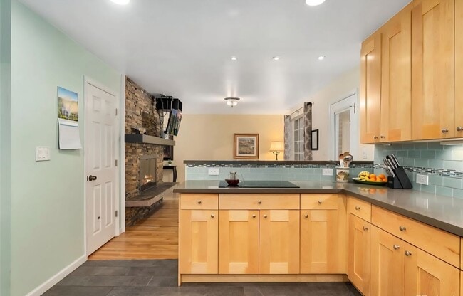 Building Photo - Welcome Home! Beautiful house in Littleton!