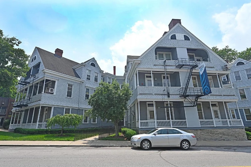 Building Photo - 3315 Jefferson Ave
