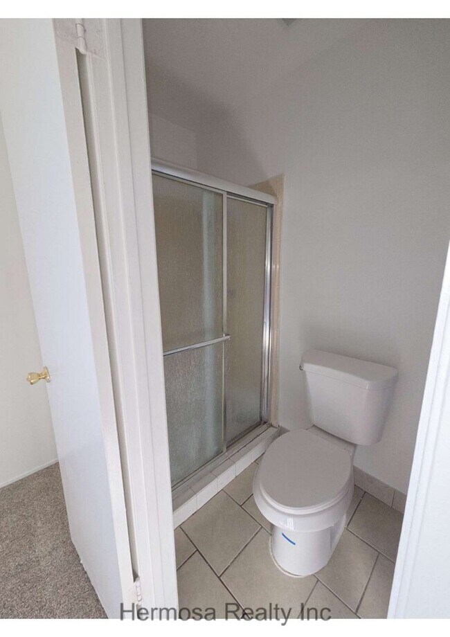 Building Photo - 1234 W J St