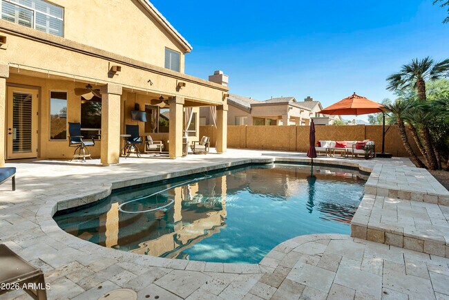 Building Photo - 6419 E Betty Elyse Ln