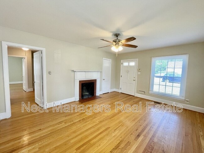 Building Photo - 122 Camellia Dr