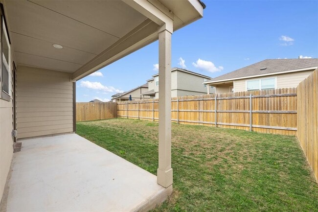 Building Photo - 148 Perfect World Lp