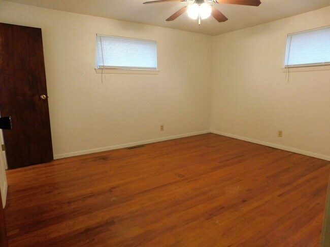 Building Photo - Spacious Ranch in Orchard Mesa