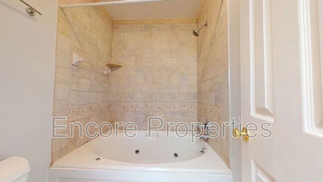 Building Photo - 2669 Broad Oaks Pl