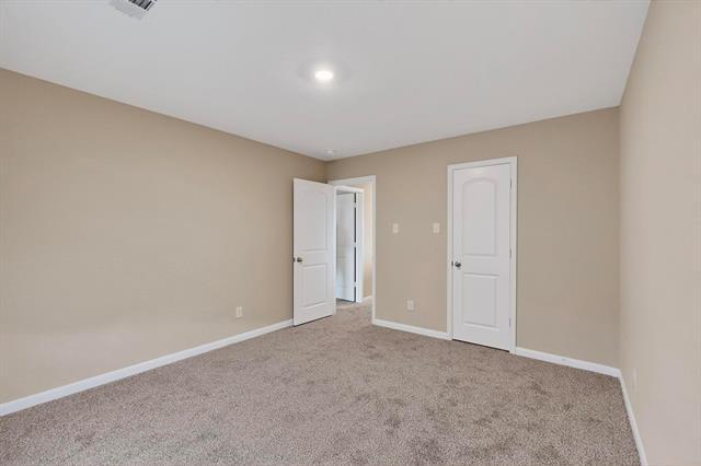 Building Photo - 272 Moonstone Way