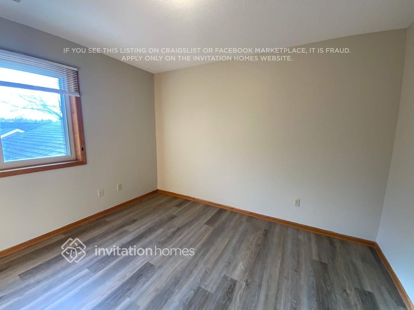 Building Photo - 14371 Raven St NW