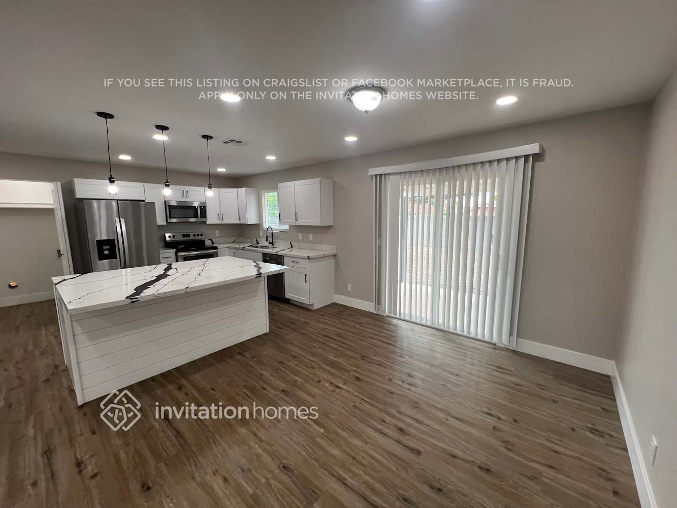 Building Photo - 1014 S Nina Cir