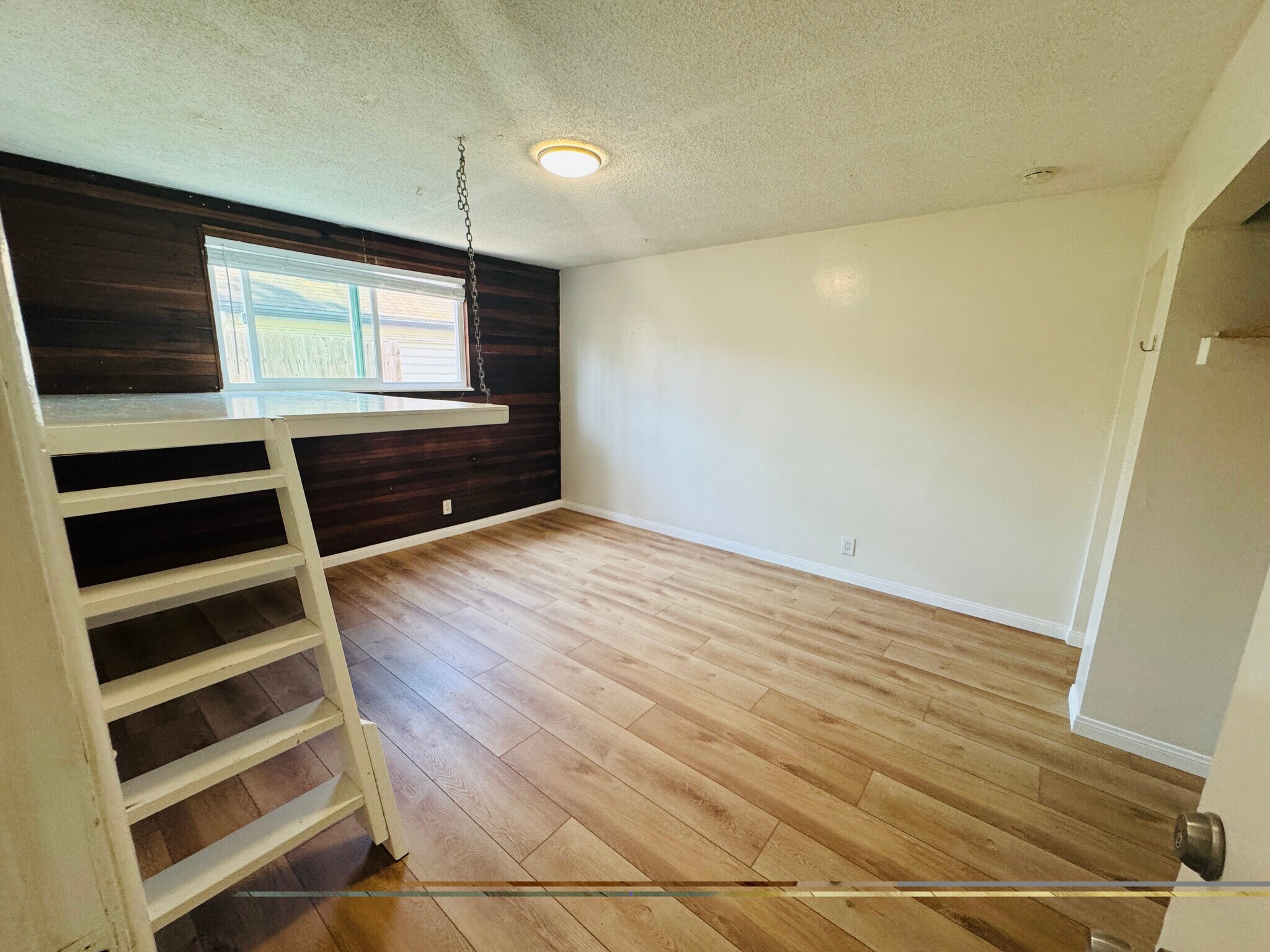 Building Photo - 6705 Trigo Rd